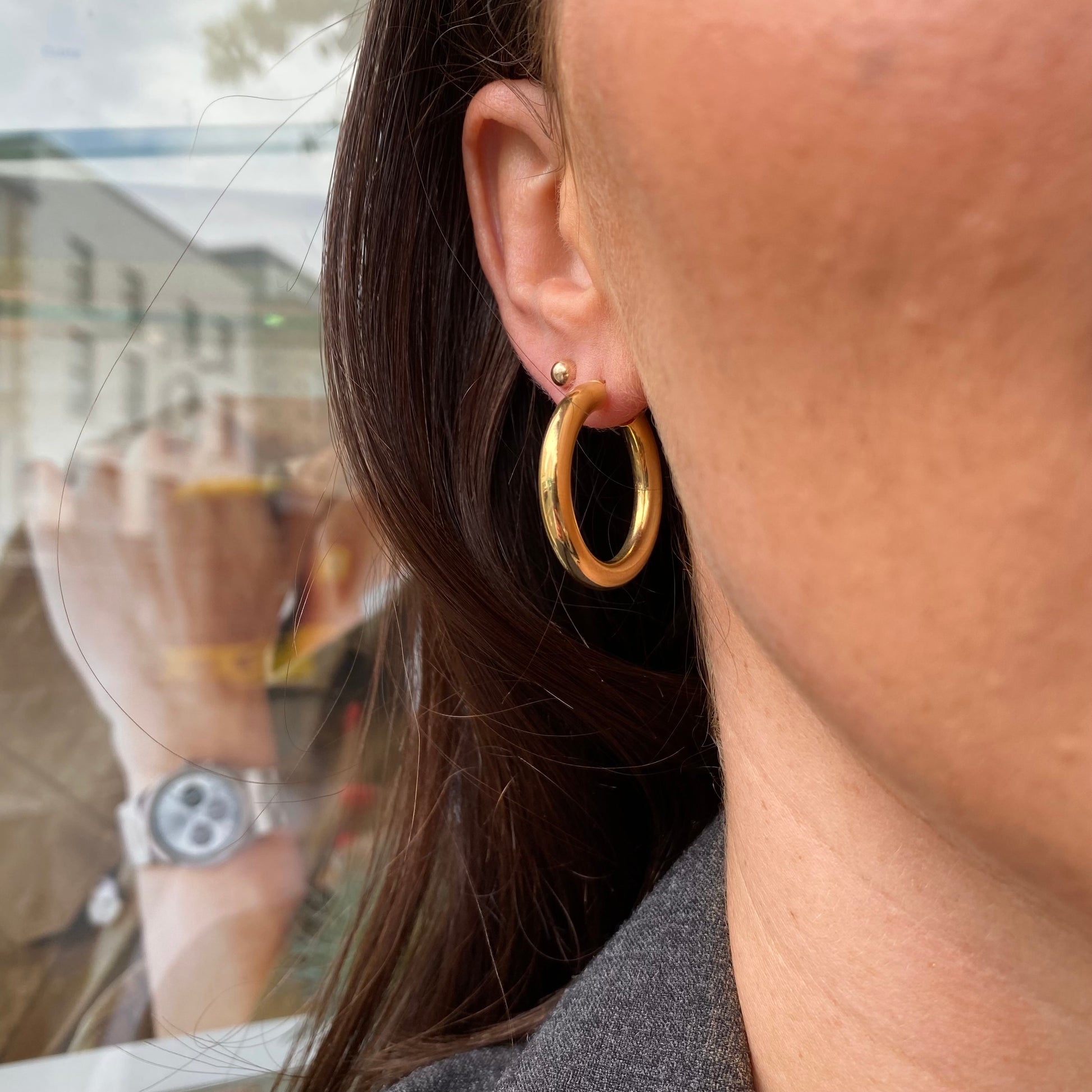 9ct Gold Classic Tube Hoop Earrings 20mm - John Ross Jewellers