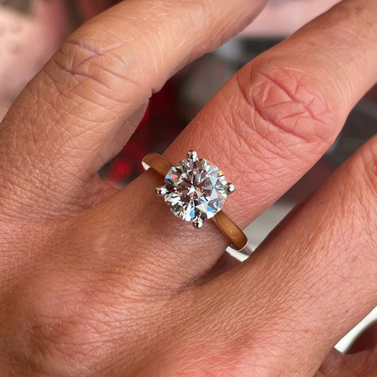 18ct Gold Solitaire Engagement Ring | 2.59ct Certificated Lab