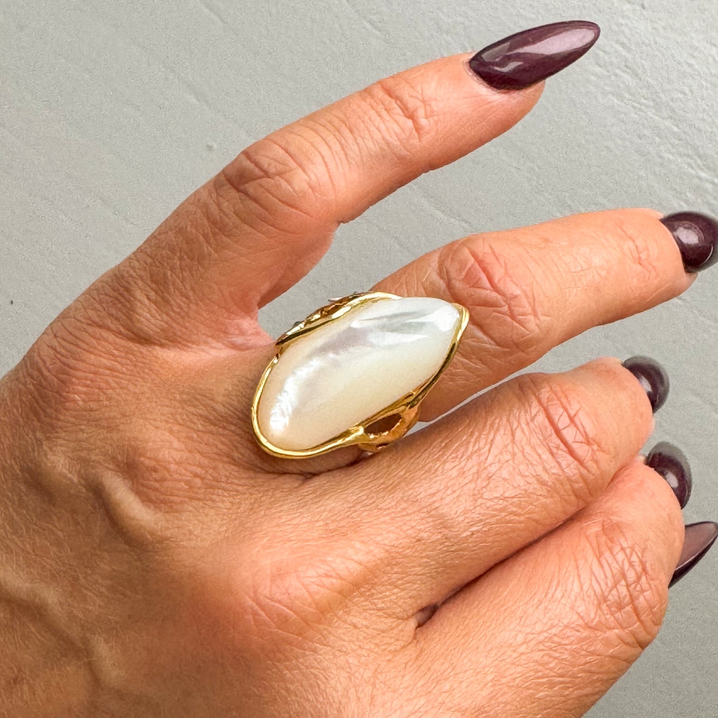 Mother of Pearl Ring | 14x30mm