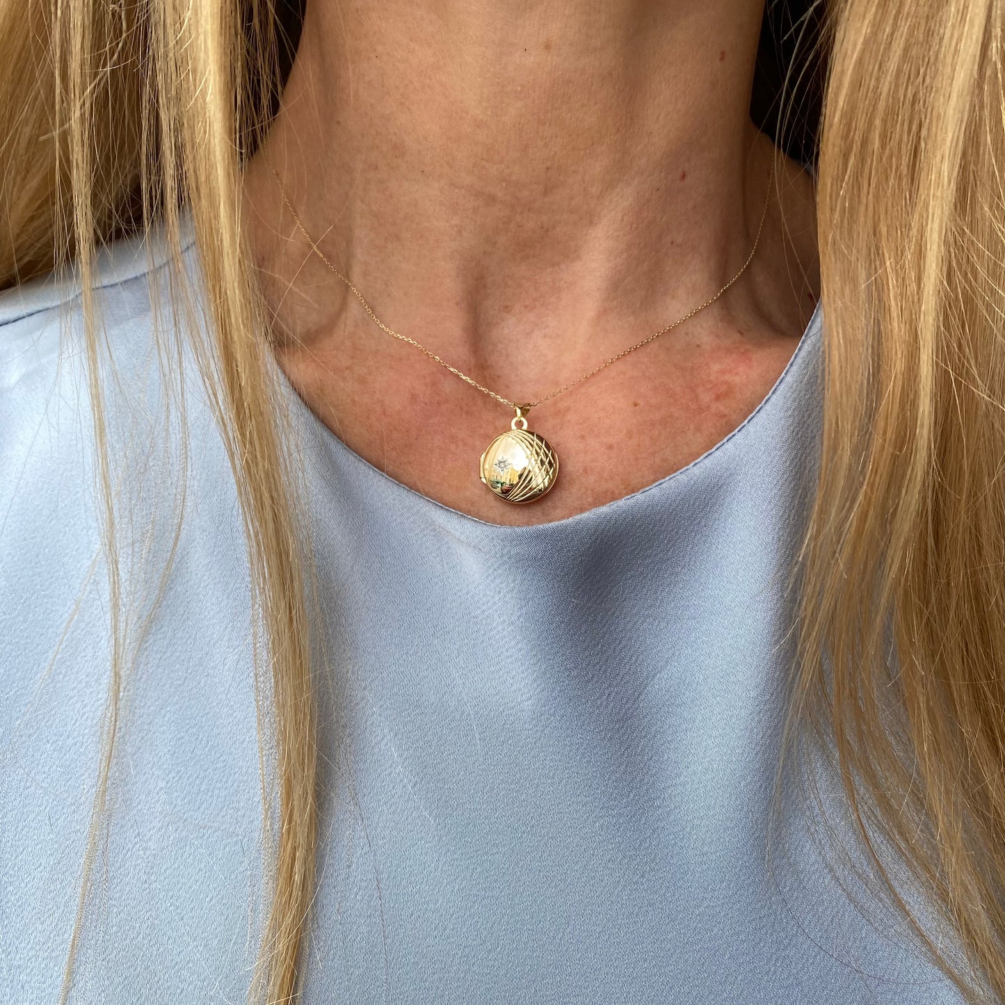 9ct Gold Diamond Round Locket Necklace - John Ross Jewellers