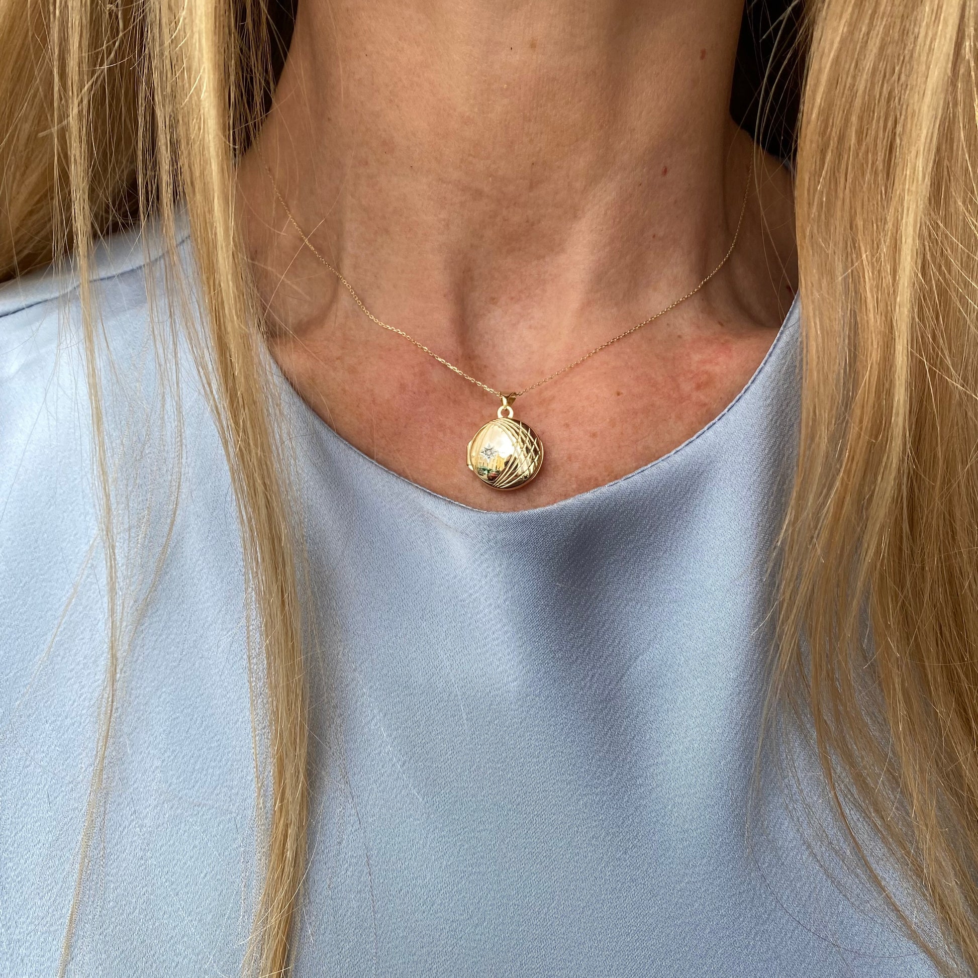 9ct Gold Diamond Round Locket Necklace - John Ross Jewellers