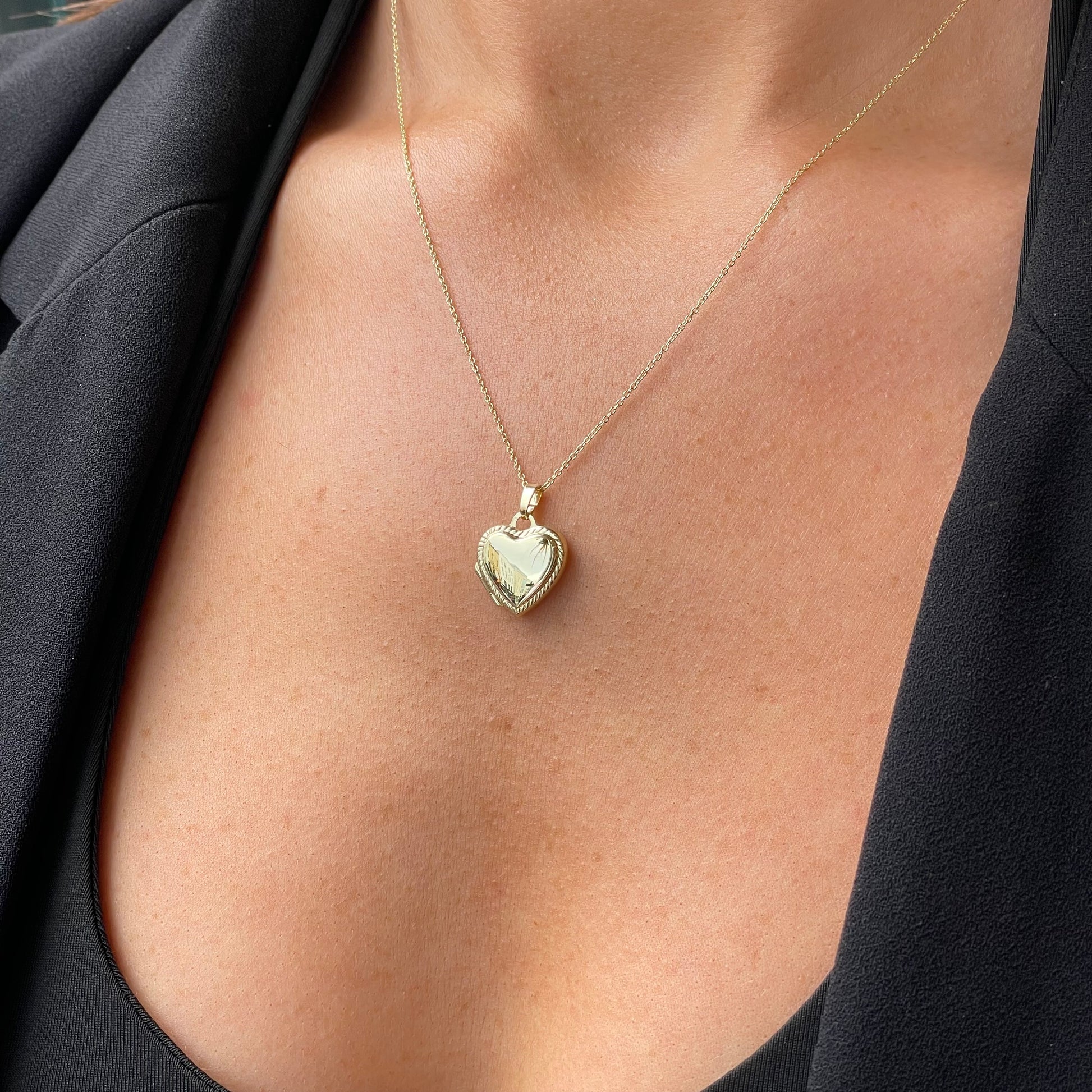 9ct Gold Heart Locket and Chain | Braided Edge - John Ross Jewellers