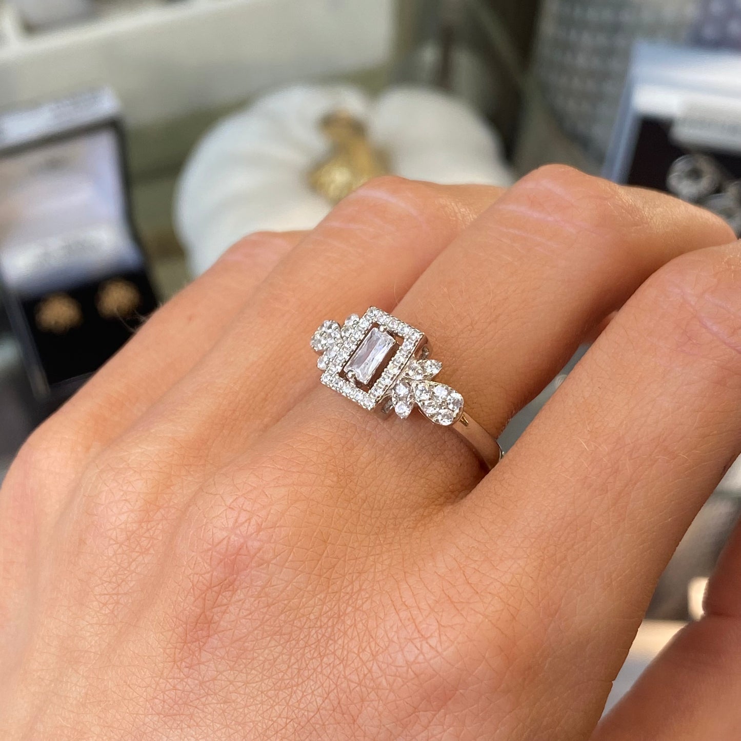 Silver Venus Ring - John Ross Jewellers