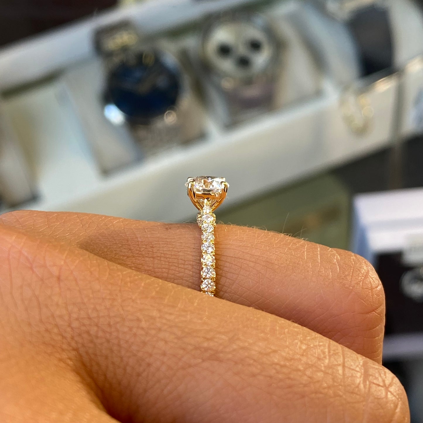 18ct Gold Solitaire Engagement Ring | Certificated Lab 0.77ct - John Ross Jewellers