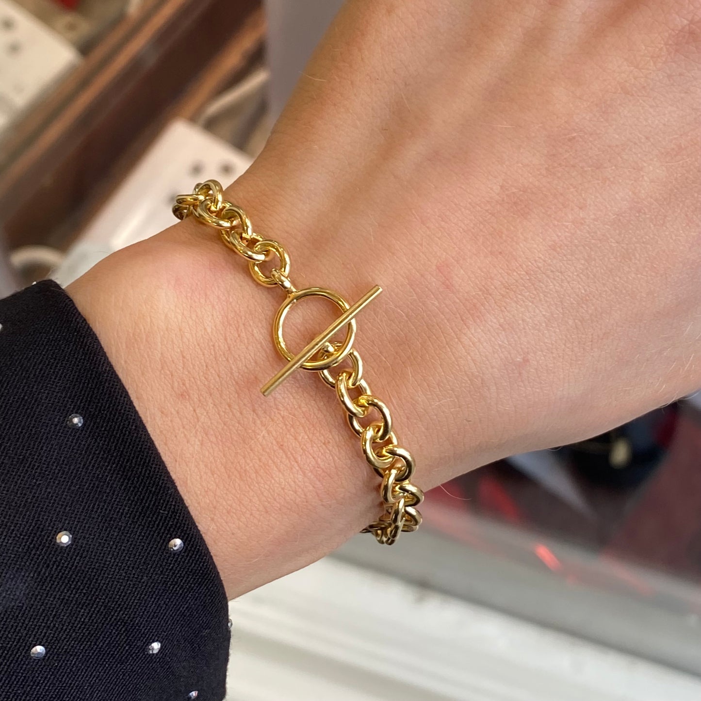 9ct Gold Solid Classic T-Bar Bracelet - John Ross Jewellers