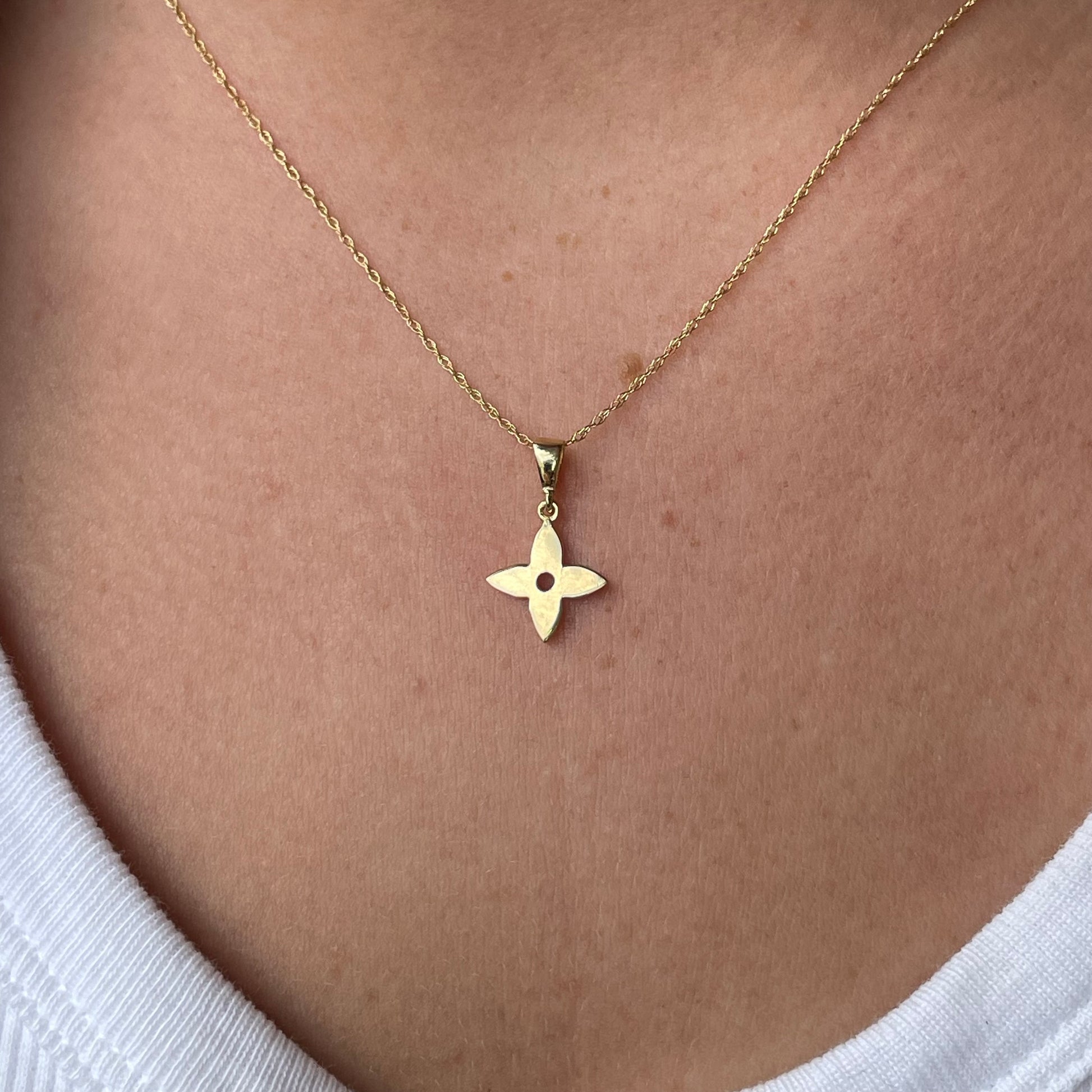 9ct Gold Louis Necklace - John Ross Jewellers