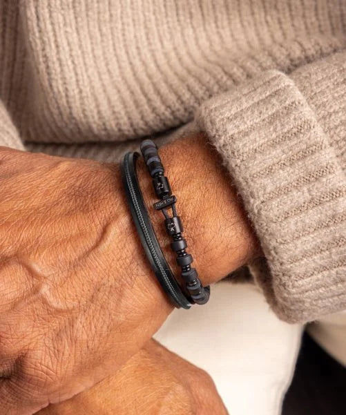 PIG & HEN Brontide 6 Black Agate | Black - John Ross Jewellers