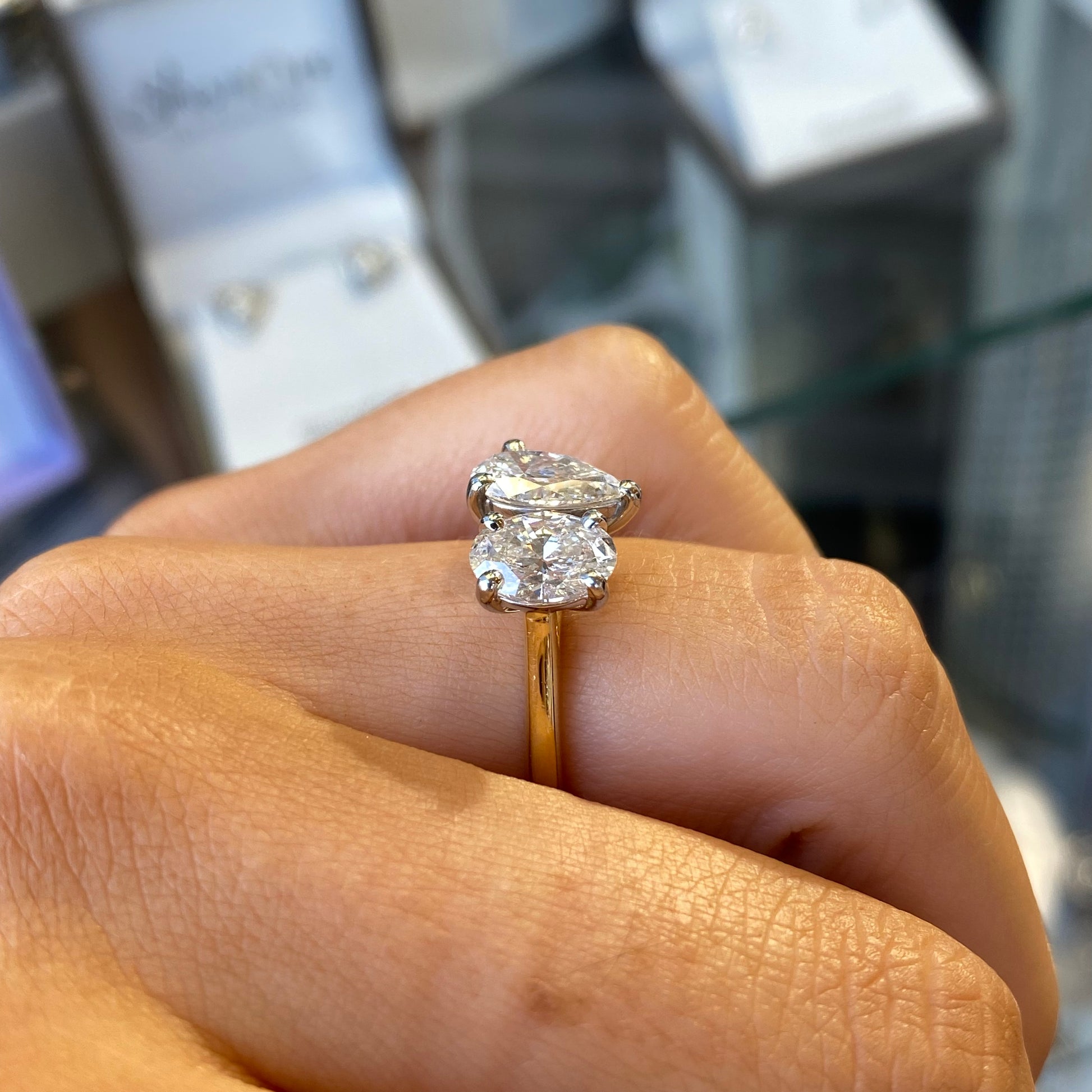 18ct Gold Moi et Toi Engagement Ring | Certificated Lab - John Ross Jewellers