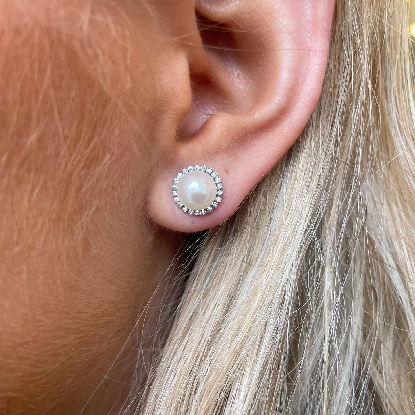 9ct Gold Pearl & CZ Stud Earrings - White Gold - John Ross Jewellers