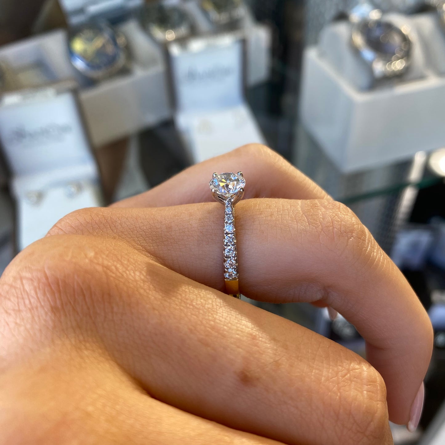 18ct Gold Solitaire Engagement Ring | 1.03ct Certificated Lab - John Ross Jewellers