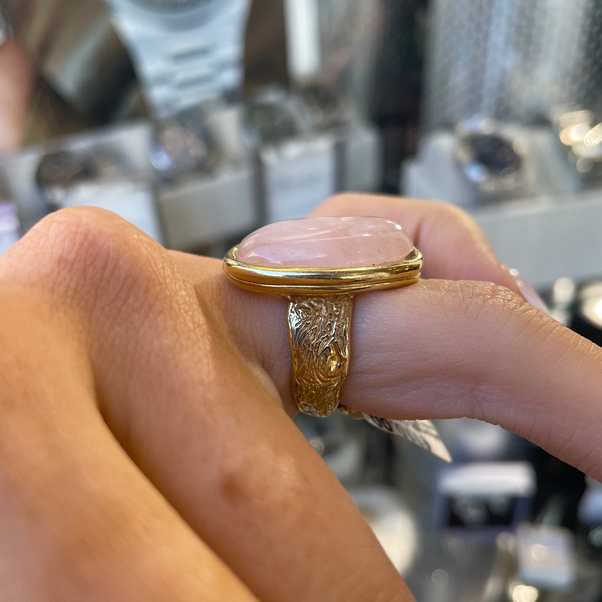 Morganite Ring | Oval - John Ross Jewellers