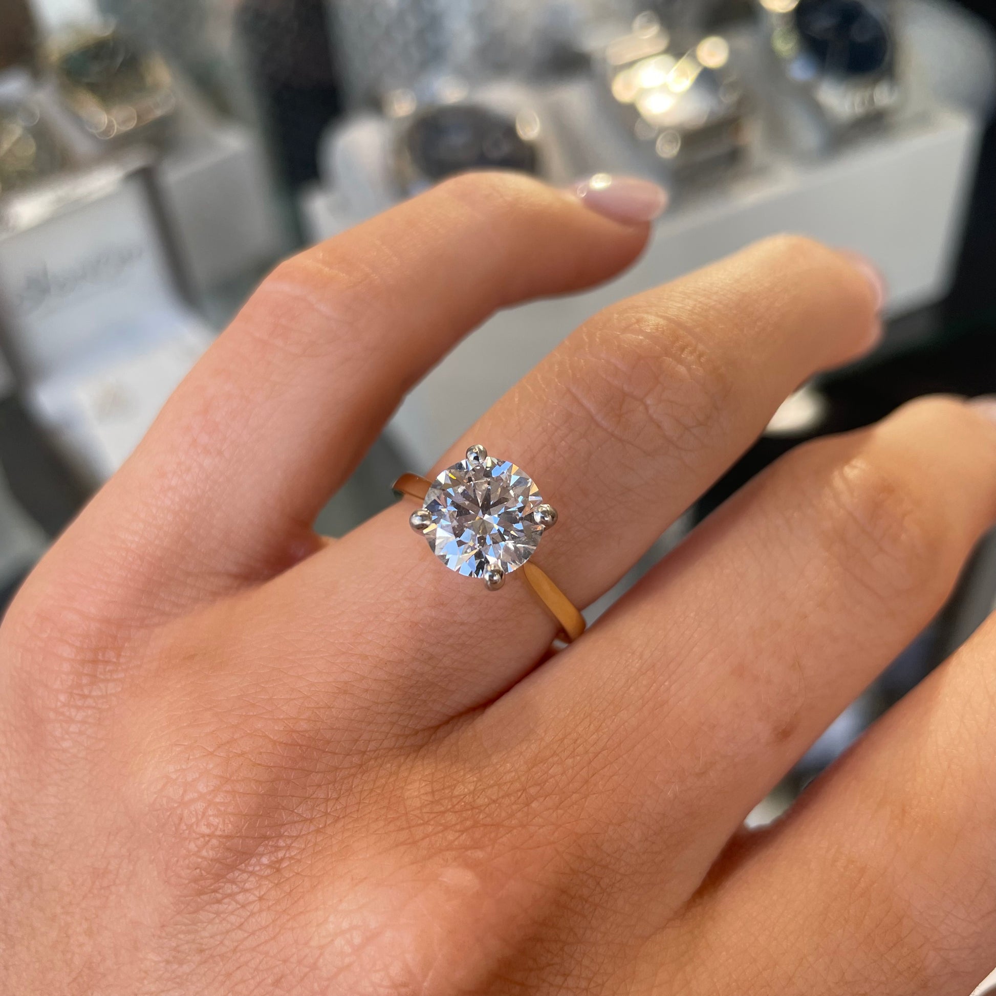 18ct Gold Solitaire Engagement Ring | 2.50ct Certificated Lab - John Ross Jewellers