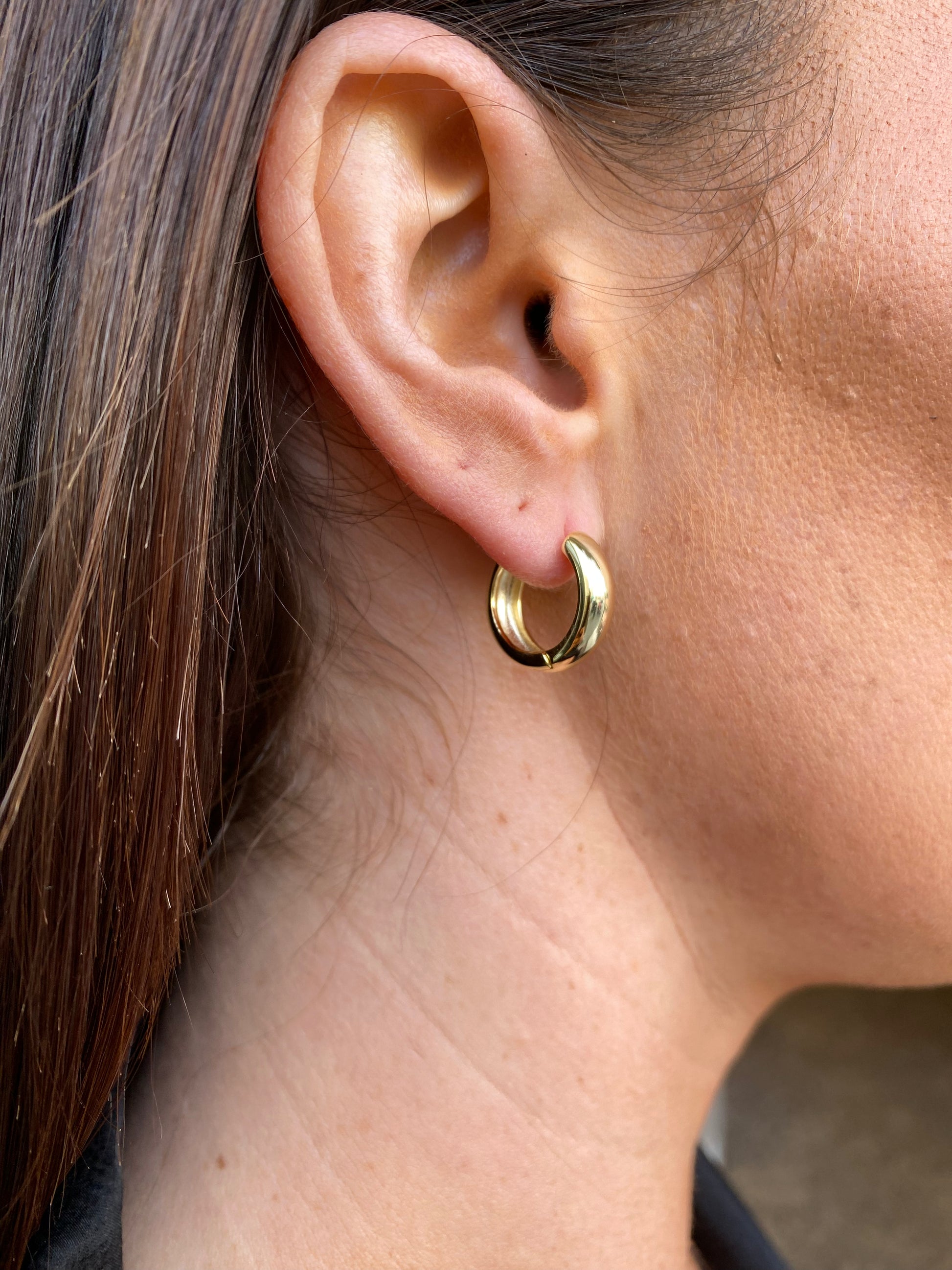 Sunshine Chunky Huggie Hoop Earrings | 16mm - John Ross Jewellers
