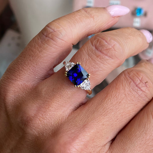 9ct Gold Created Sapphire & CZ Ring