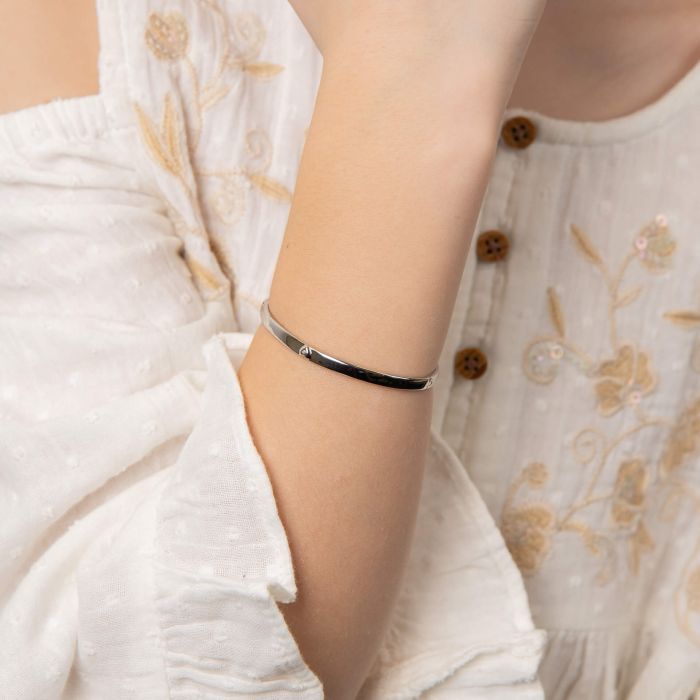 Kids Silver Diamond Heart Hinged Bangle - D for Diamond - John Ross Jewellers