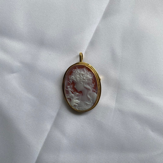 18ct Gold Red Agate Lady Cameo Brooch/Pendant - Medium - John Ross Jewellers
