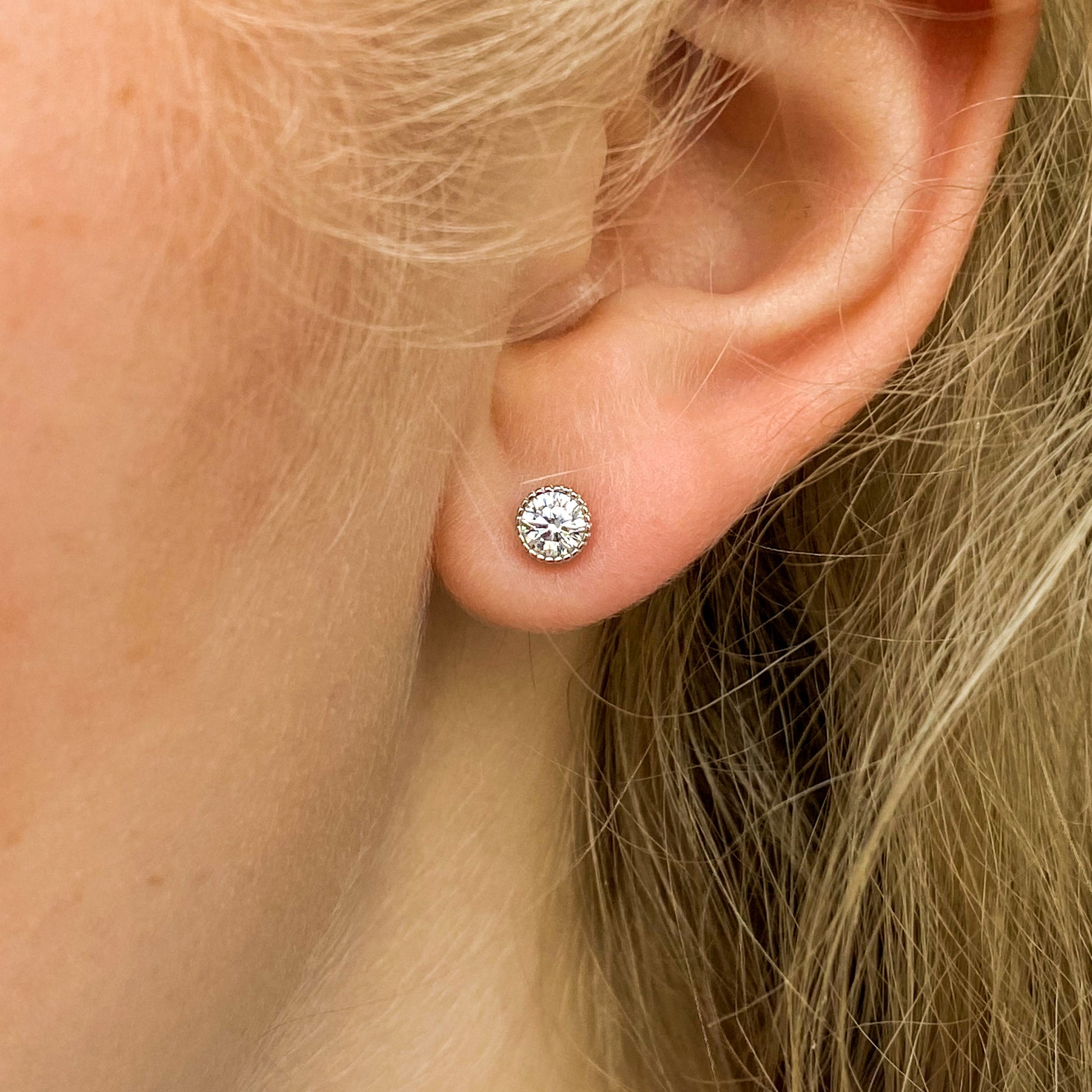 Silver CZ Millgrain Stud Earrings | 4mm - John Ross Jewellers