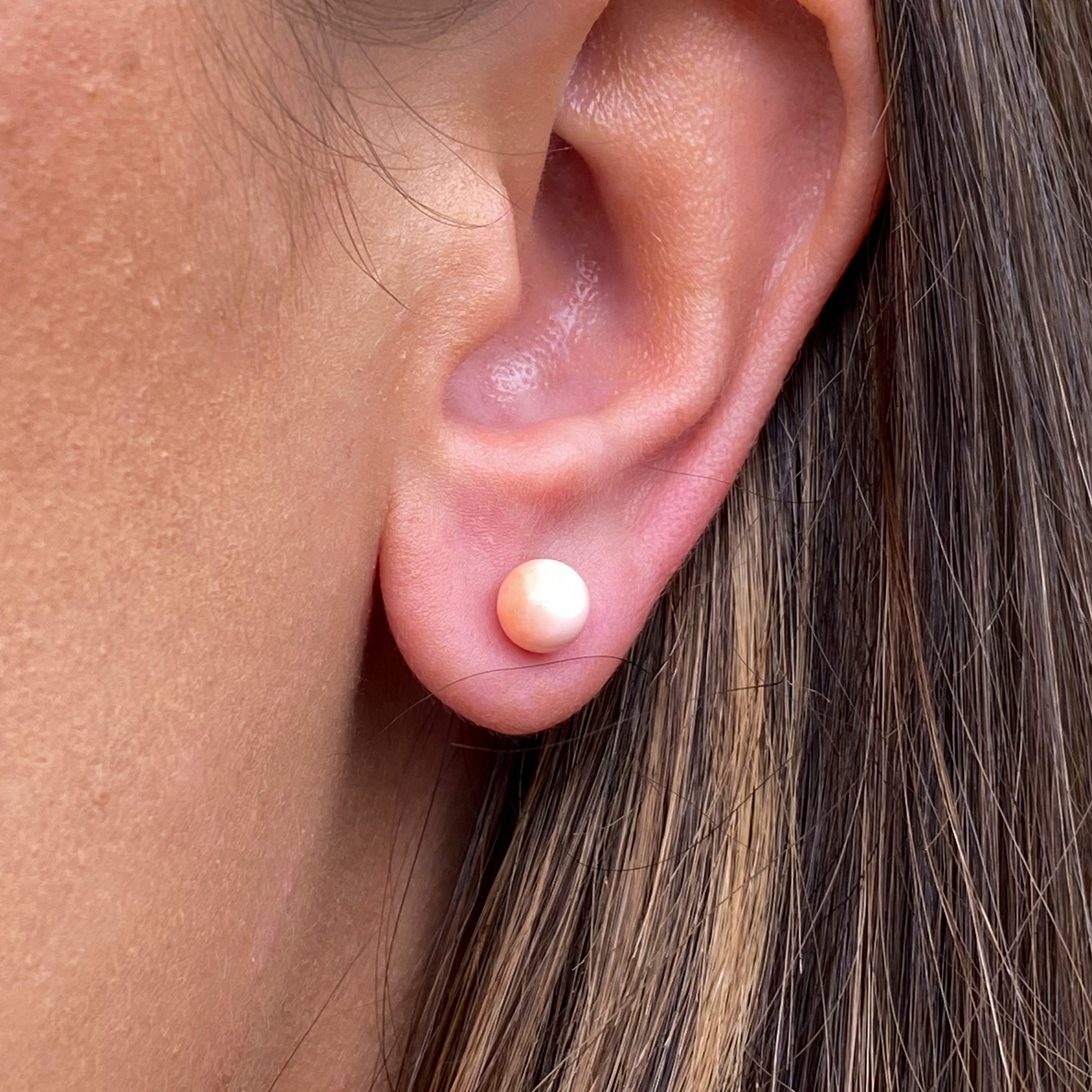 18ct Gold Rose Coral Ball Stud Earrings | 6mm - John Ross Jewellers