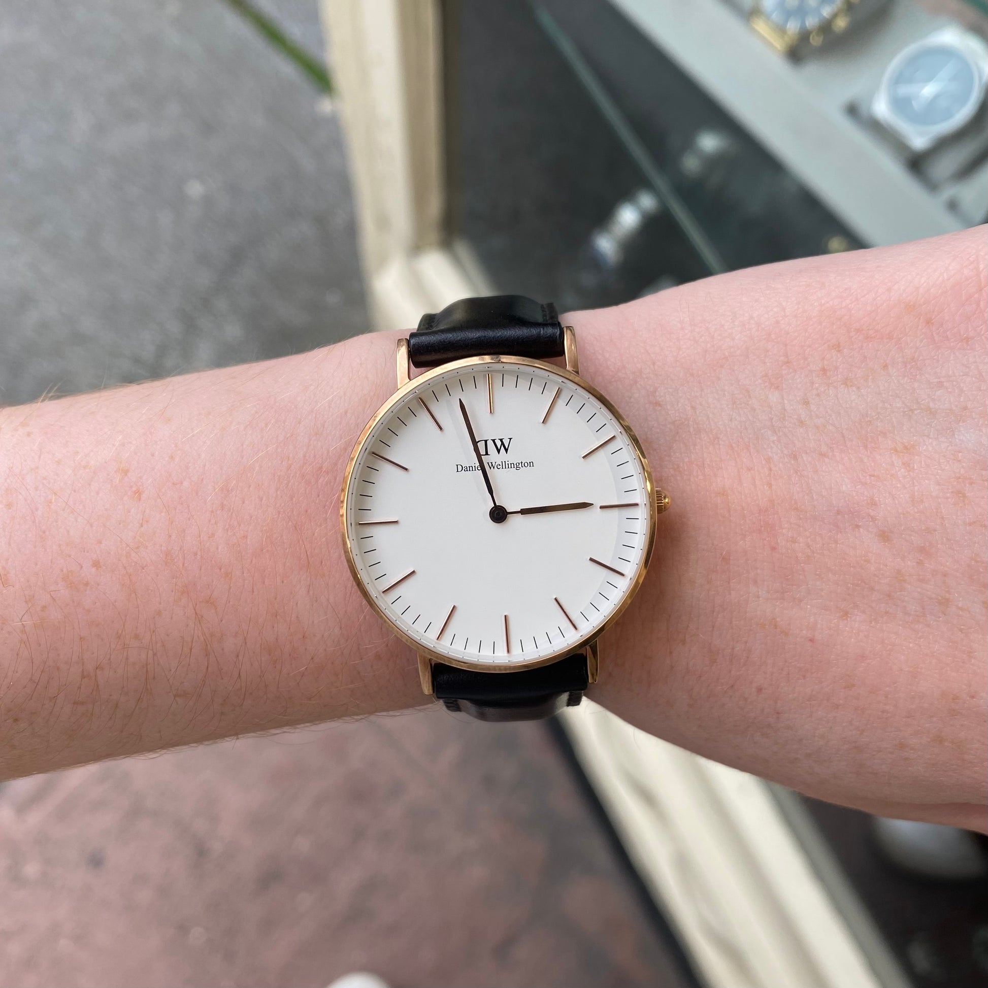 Rose Gold Dw Classic Sheffield 36mm Daniel Wellington Classic