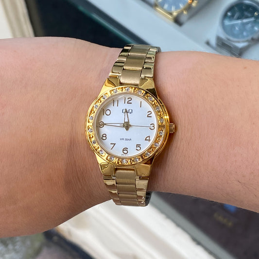 Q&Q Ladies Gold Three-Link Watch - John Ross Jewellers