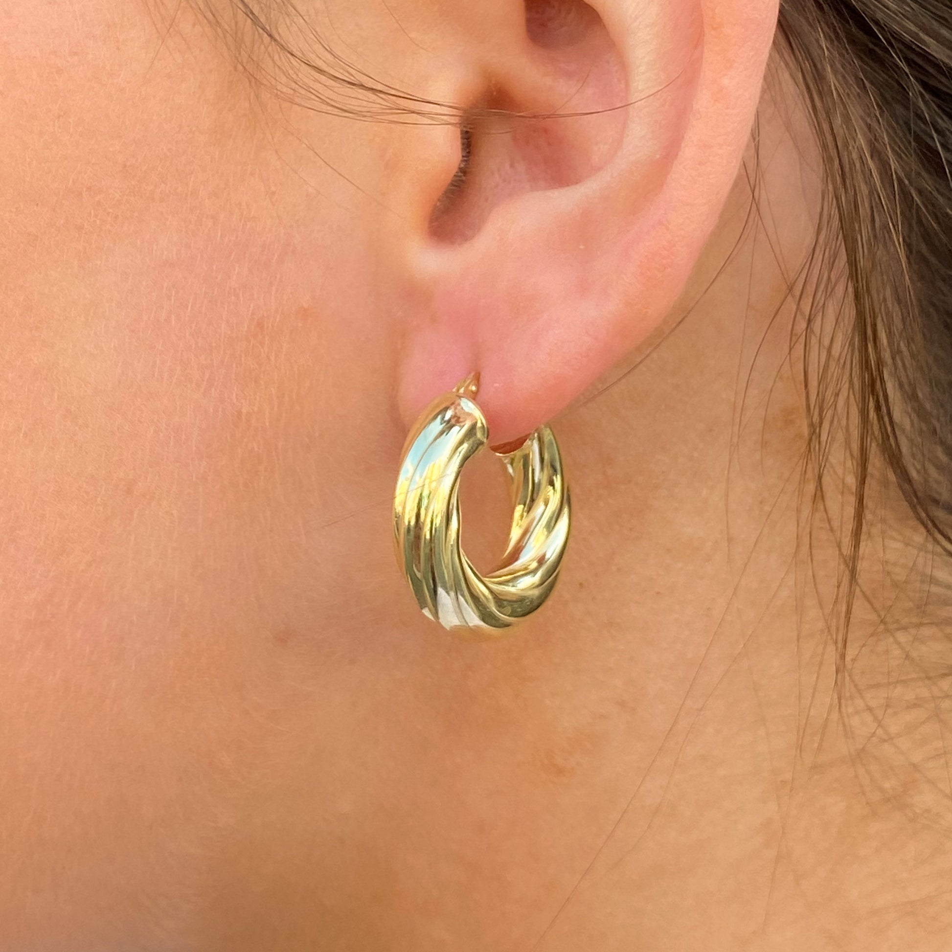 SUNSHINE Super Chunky Twist Hoop Earrings | 20mm - John Ross Jewellers