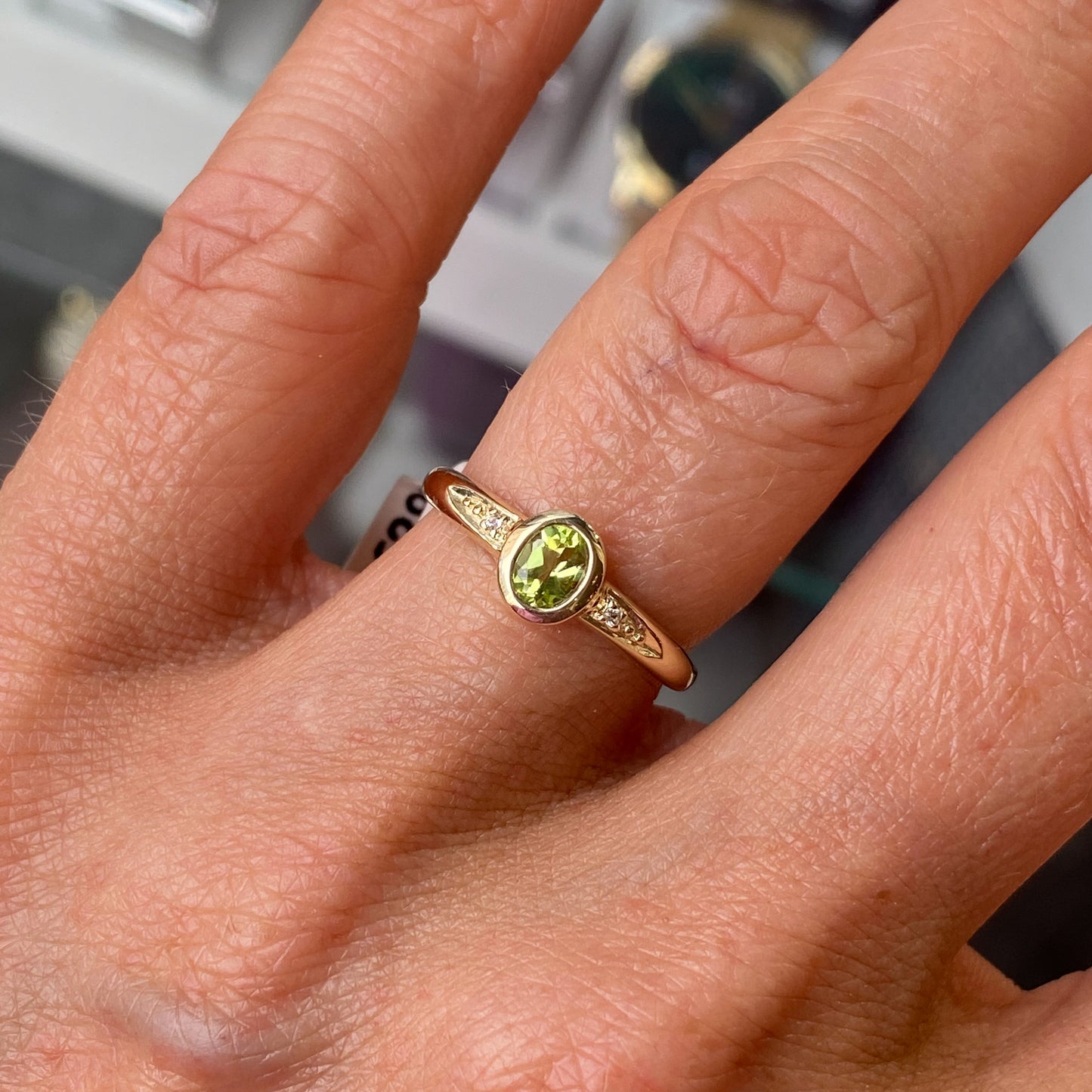 9ct Gold Oval Solitaire Ring - Peridot & White Topaz - John Ross Jewellers