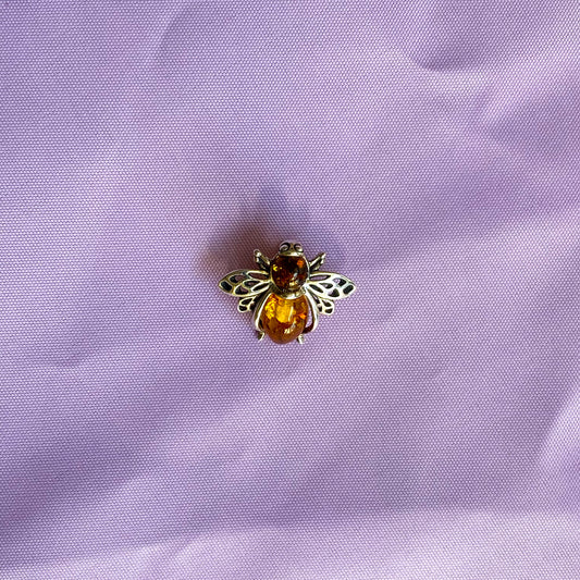 Silver Amber Bee Pin - John Ross Jewellers