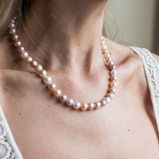 Peaches & Cream Cultured Freshwater Pearl Necklace - John Ross Jewellers