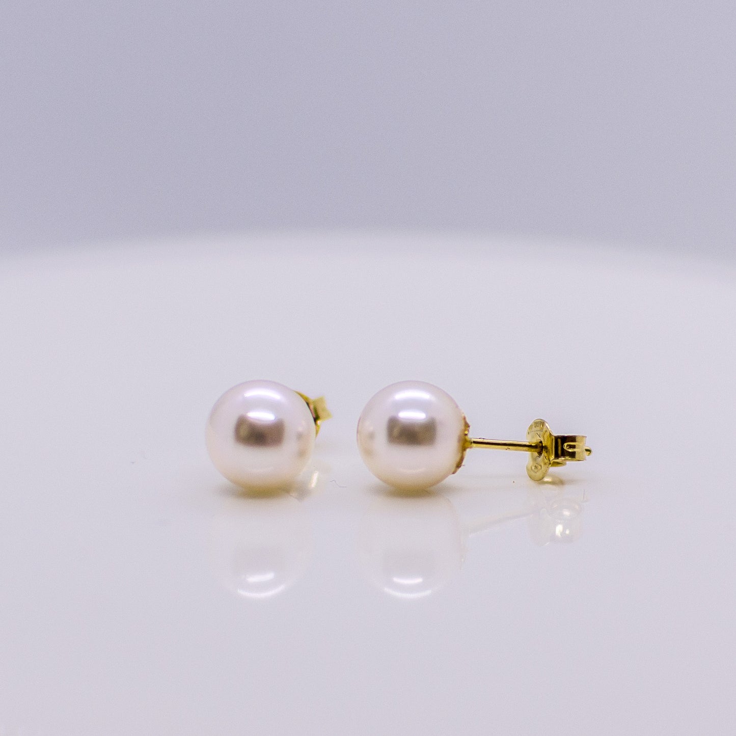 18ct Gold Akoya Pearl Earrings 6.5mm - John Ross Jewellers