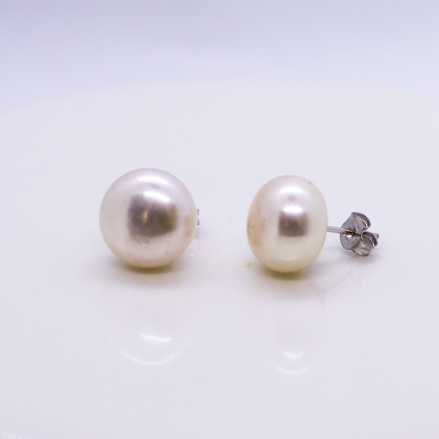 18ct White Gold Pearl Button Stud Earrings 12mm - John Ross Jewellers