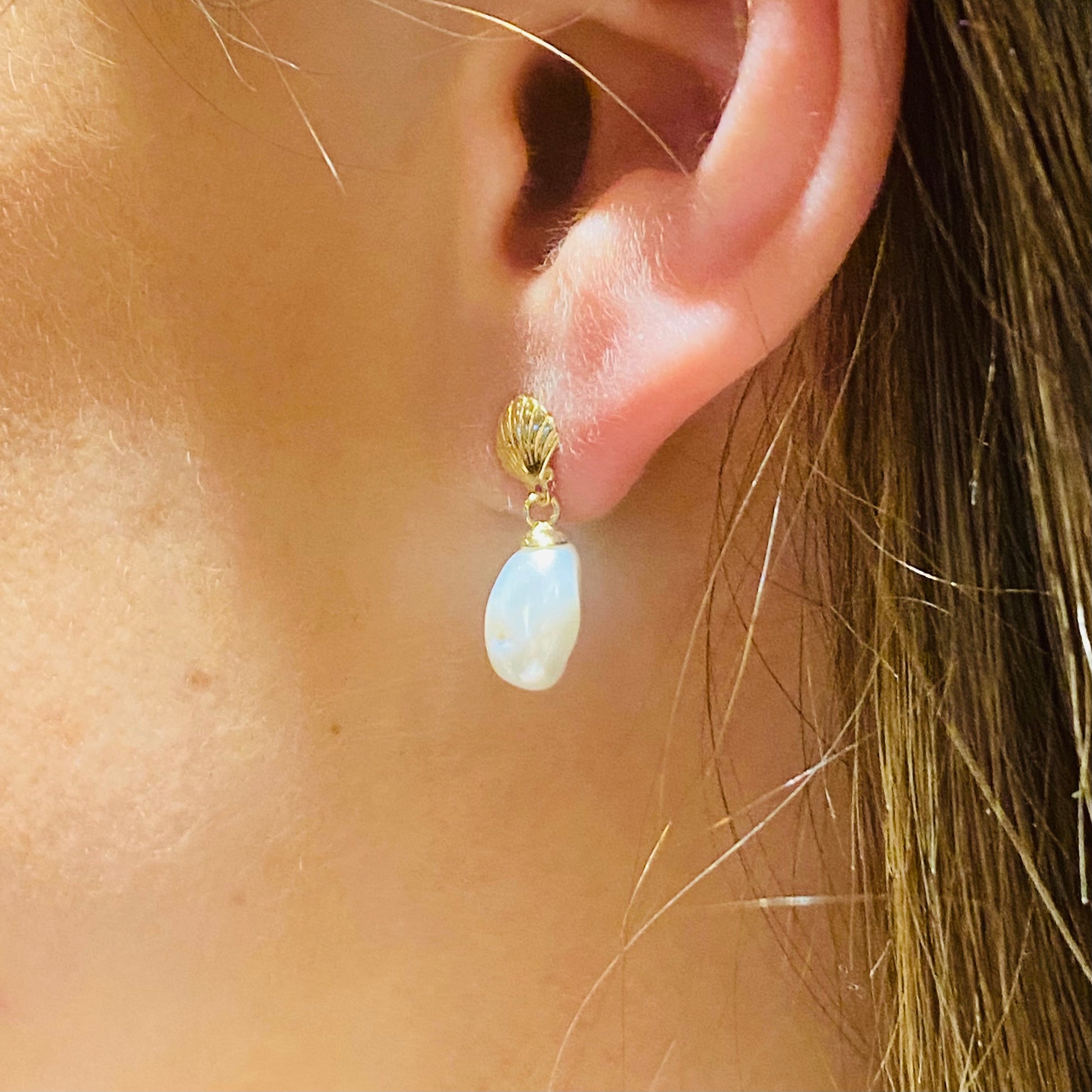 SUNSHINE Freshwater Pearl Shell Drop Earrings - John Ross Jewellers
