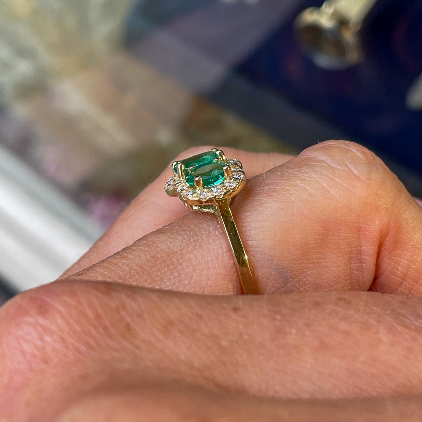 18ct Gold Emerald & Diamond Garland Ring - John Ross Jewellers