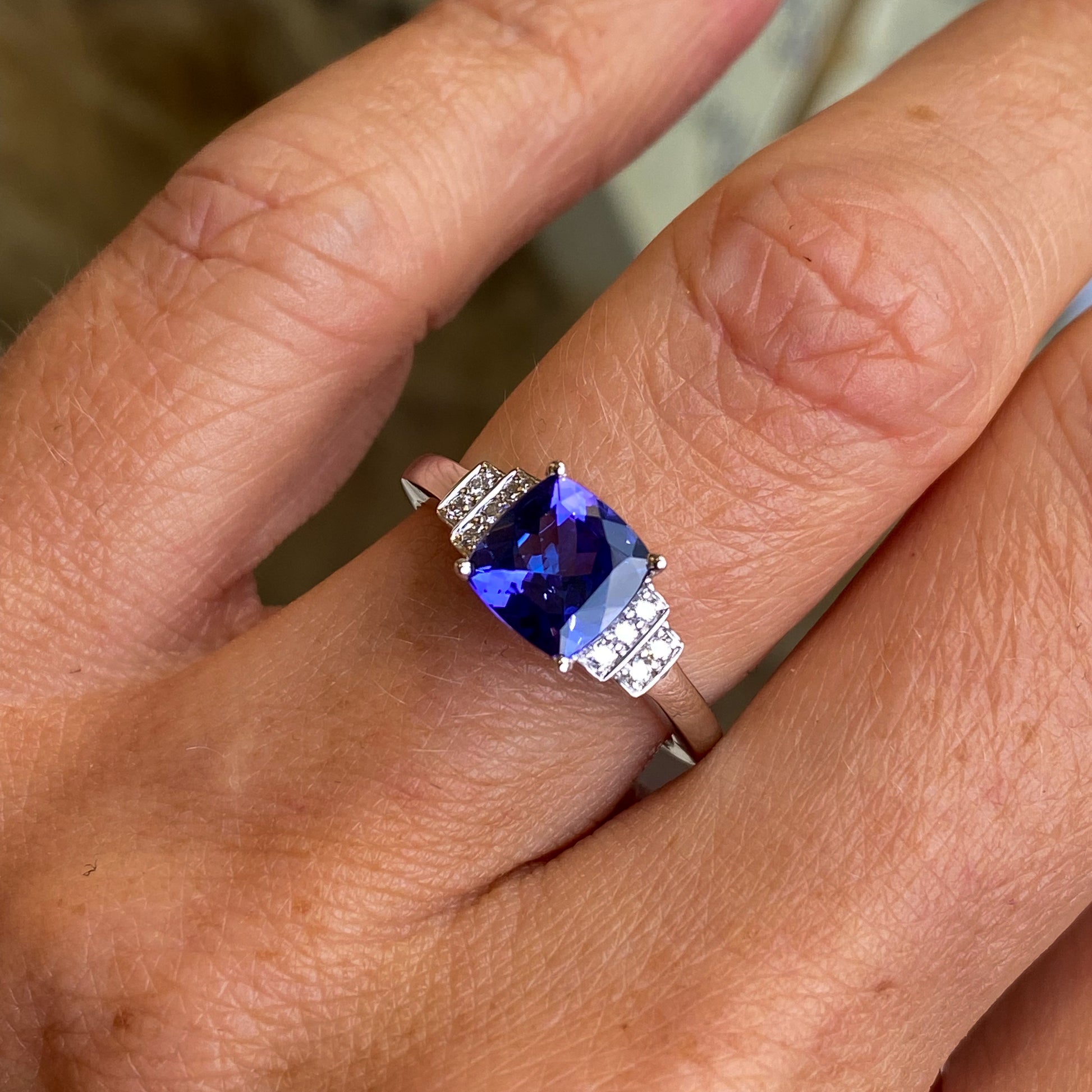 18ct White Gold Tanzanite & Diamond Ring - John Ross Jewellers