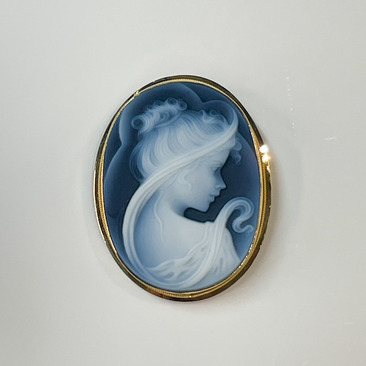 18ct Gold Black Agate Lady Cameo Brooch/Pendant - Large - John Ross Jewellers