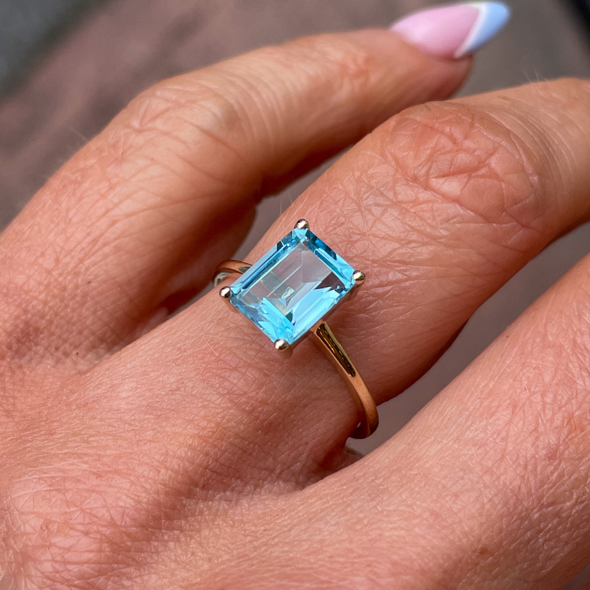 9ct Gold Blue Topaz Solitaire Ring - John Ross Jewellers