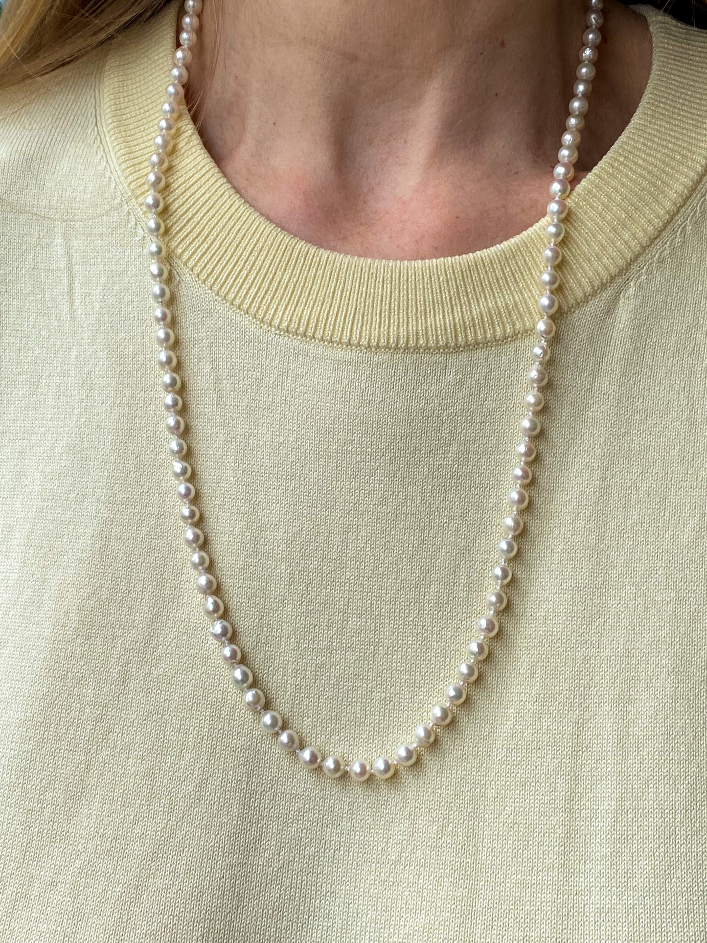 9ct Gold 28" Akoya Cultured Pearl Necklace - John Ross Jewellers