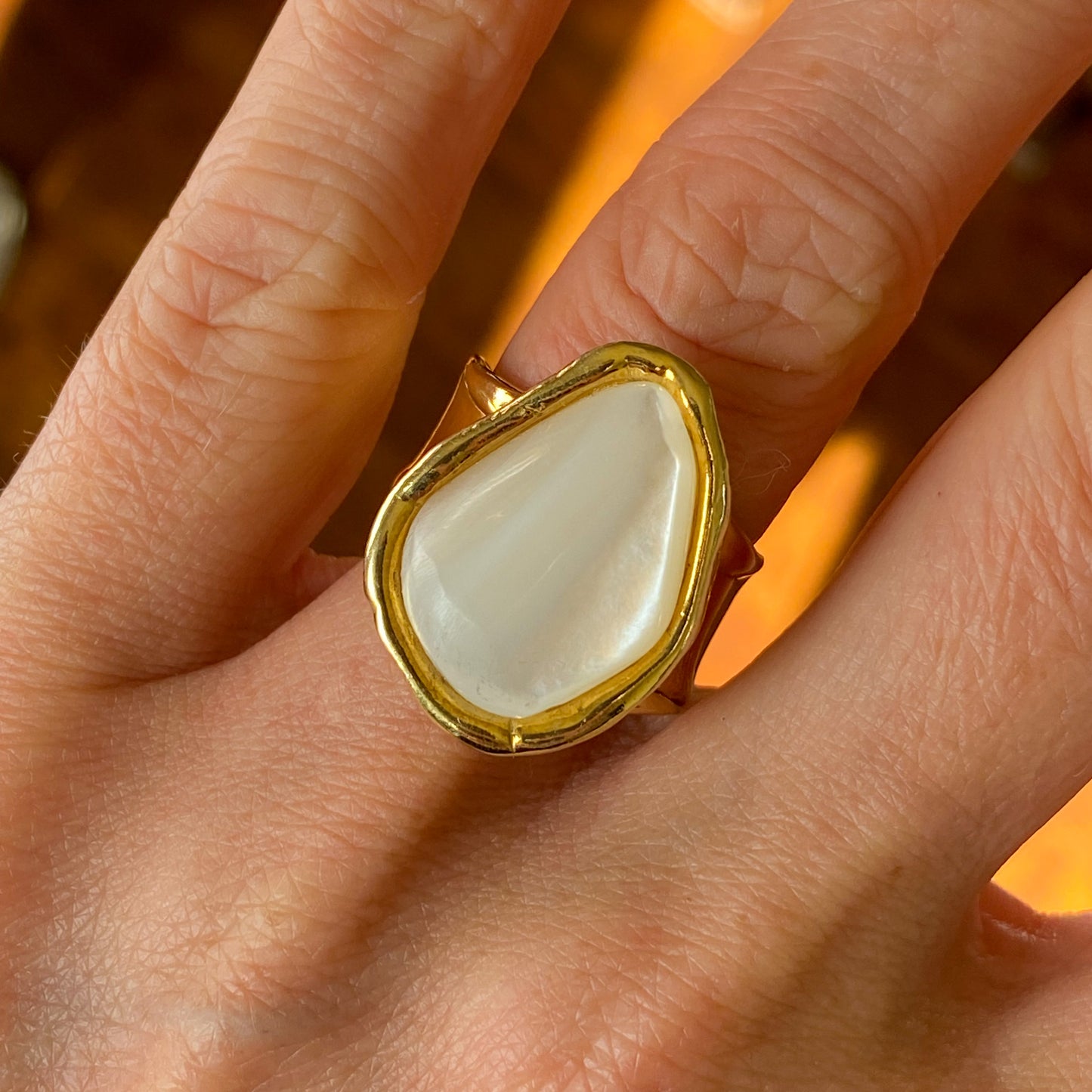 Mother of Pearl Ring | 15x20mm - John Ross Jewellers