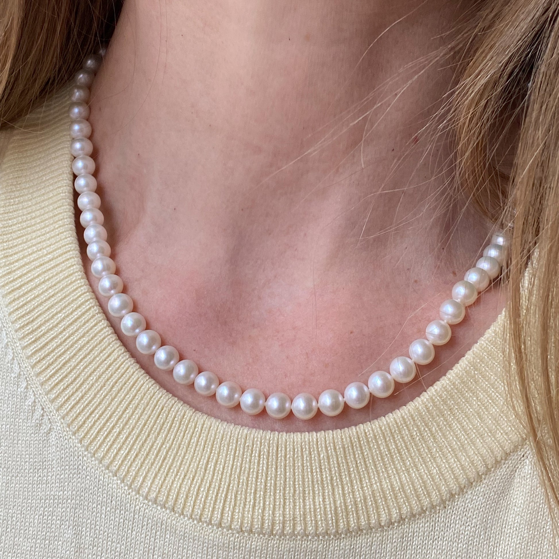 Freshwater Pearl Necklace - John Ross Jewellers
