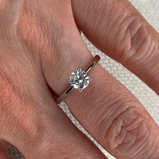 Platinum 0.80ct FG SI2 Four Claw Diamond Solitaire Ring - Non Certified