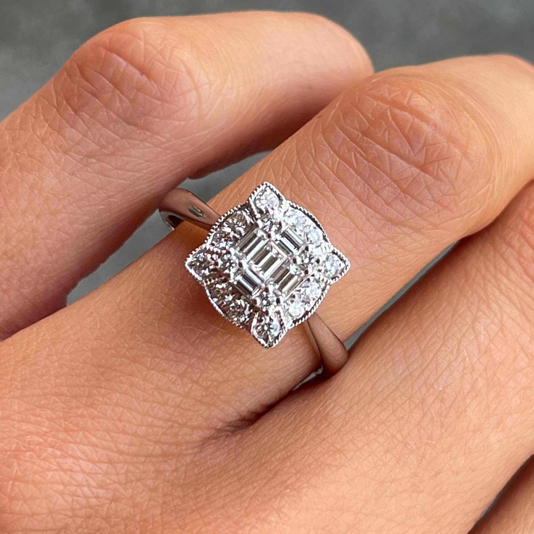 Details of Her Custom Diamond Engagement Ring - YouTube
