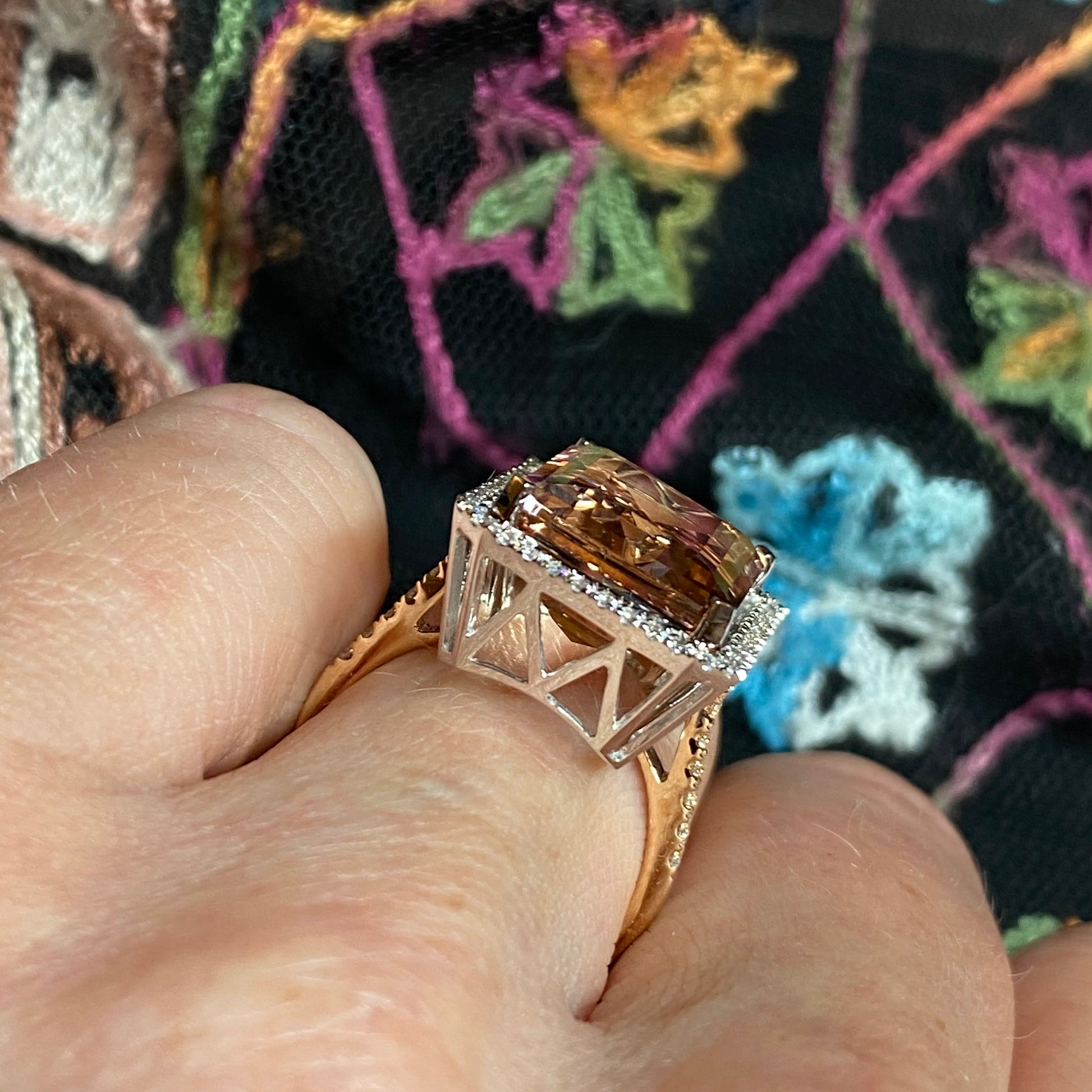 18ct Rose Gold Morganite & Diamond Ring 11.43ct - John Ross Jewellers