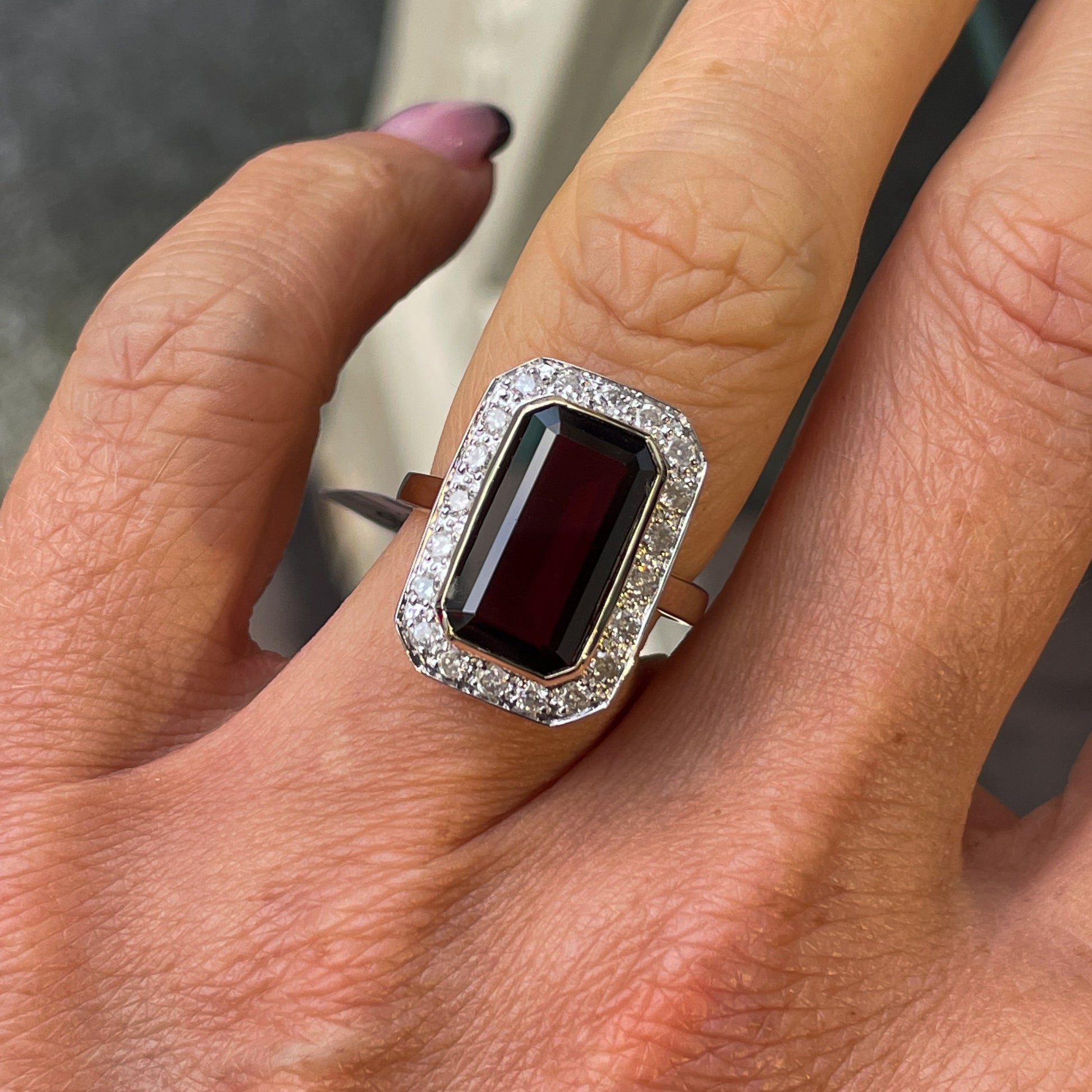 9ct Gold Elongated Garnet & Diamond Ring - John Ross Jewellers