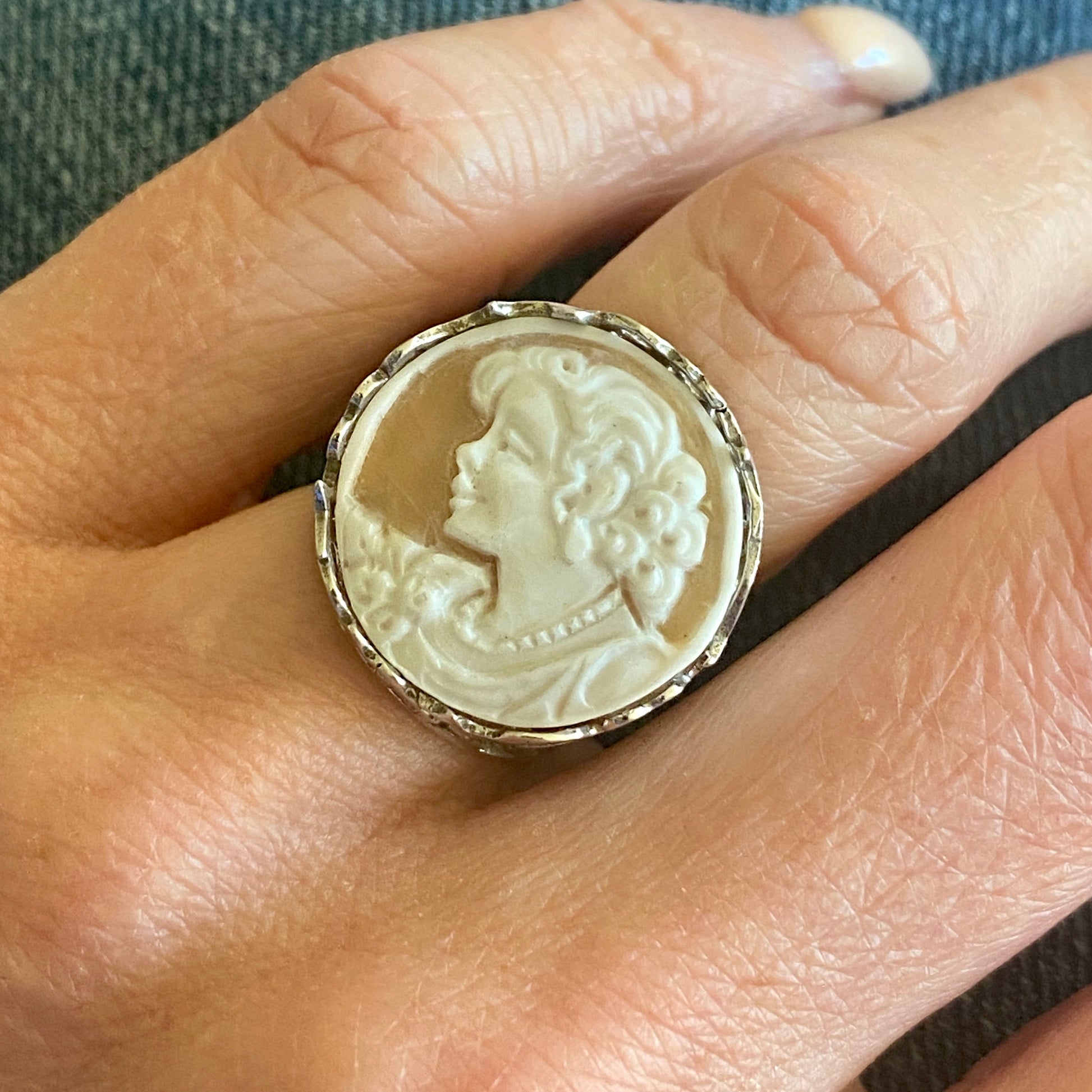 Silver Lady Cameo Ring - John Ross Jewellers