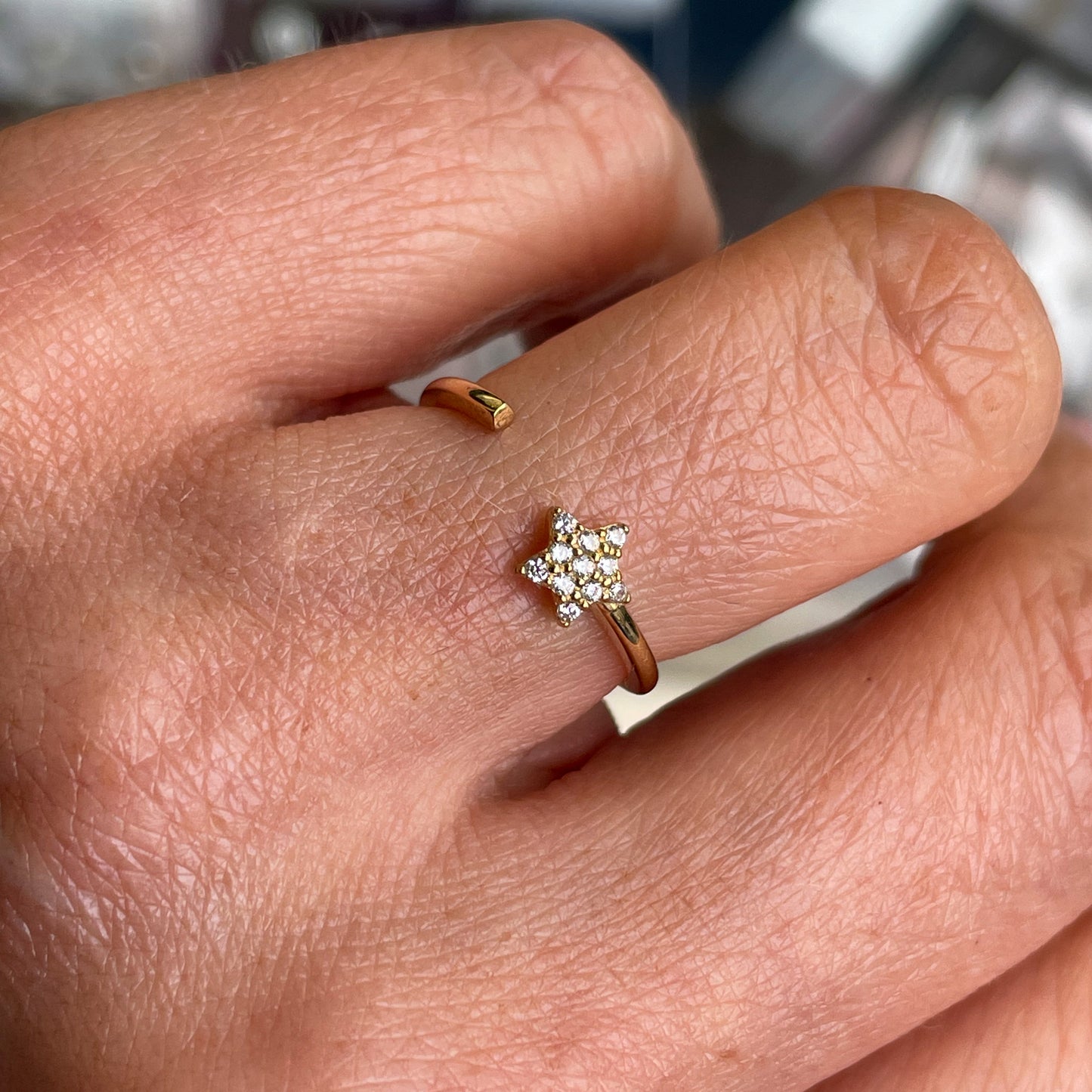 9ct Gold CZ Star Open Ring - John Ross Jewellers