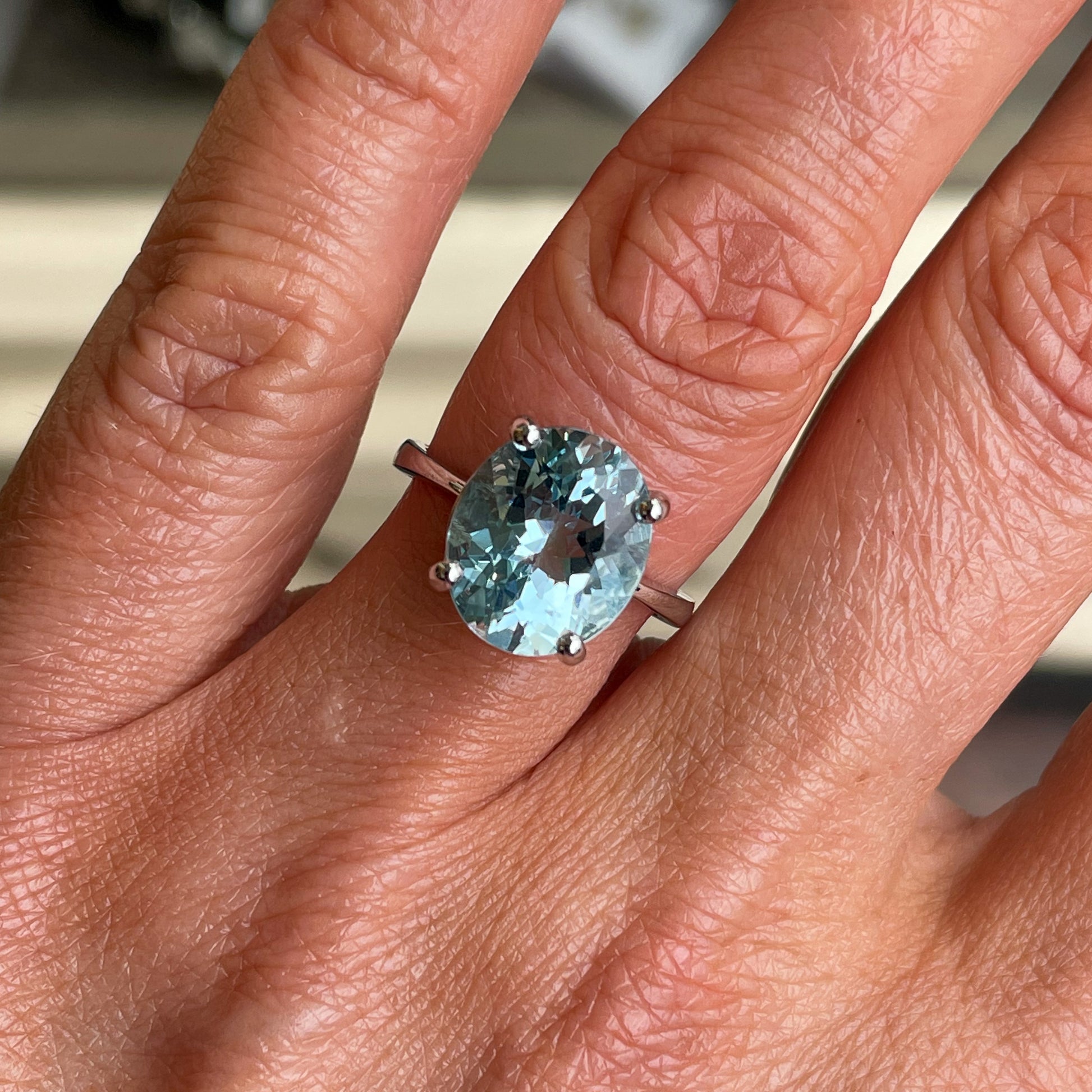 18ct White Gold Aquamarine Solitaire Ring | 5.22ct - John Ross Jewellers