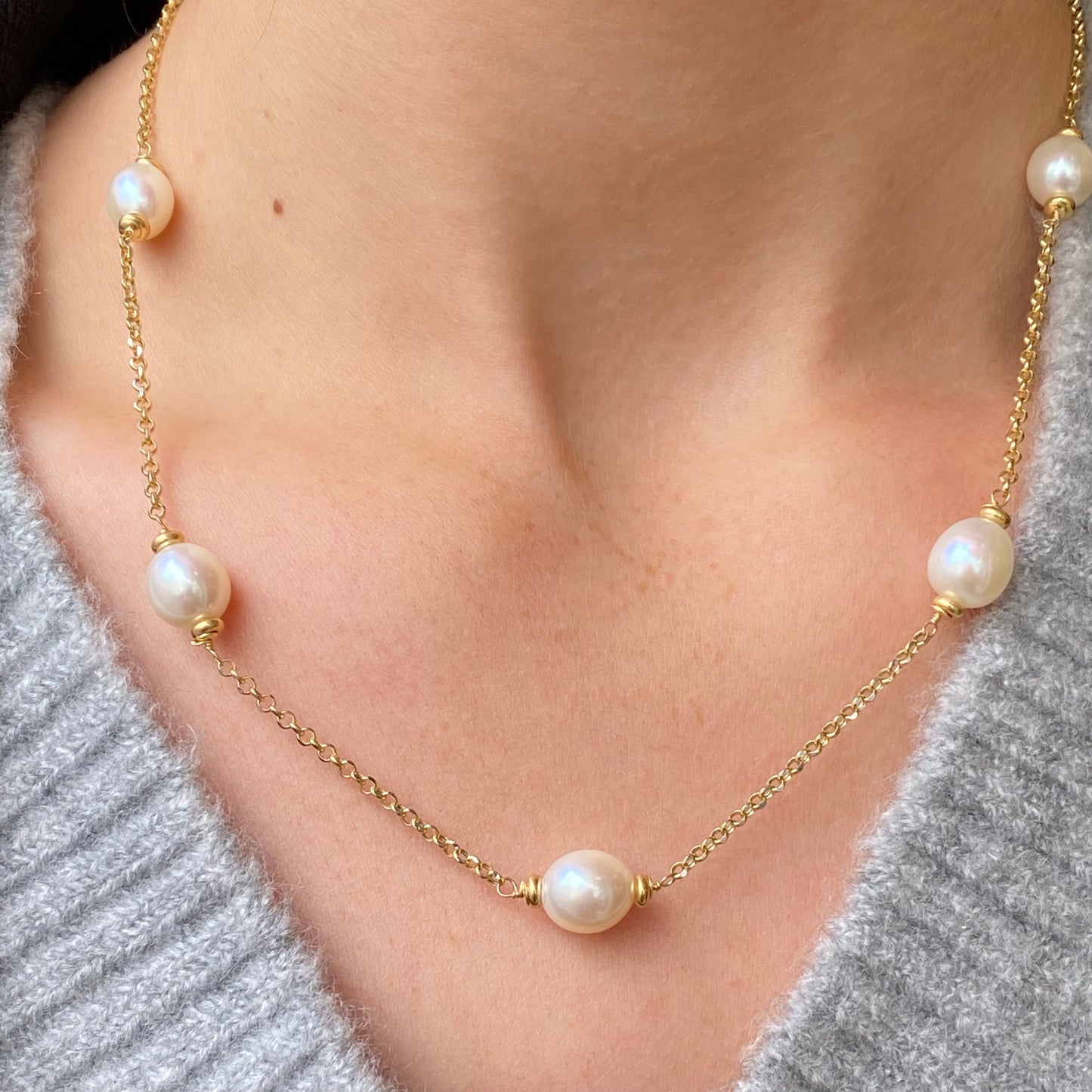 18ct Gold Mini Pearl & Chain Necklace - John Ross Jewellers