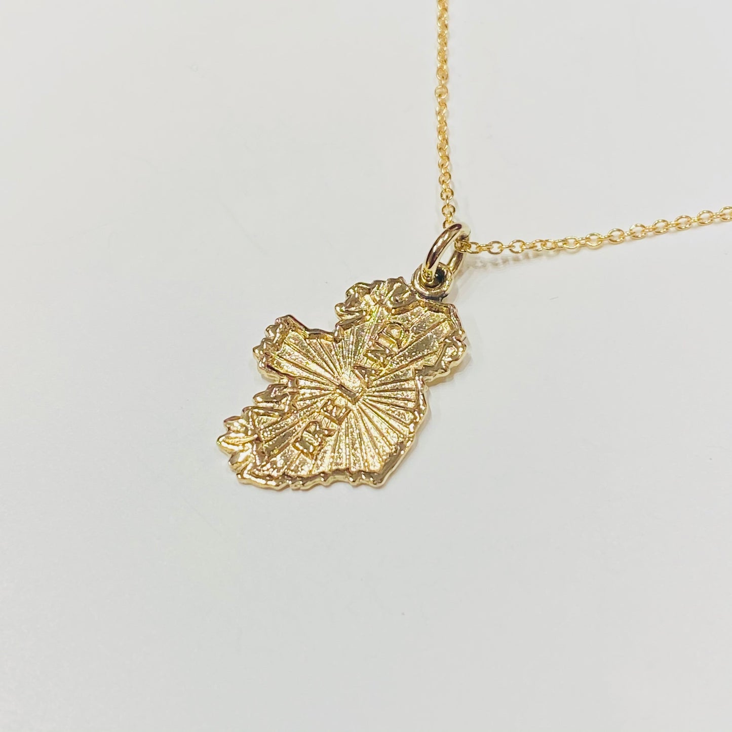 9ct Gold Ireland Necklace - John Ross Jewellers
