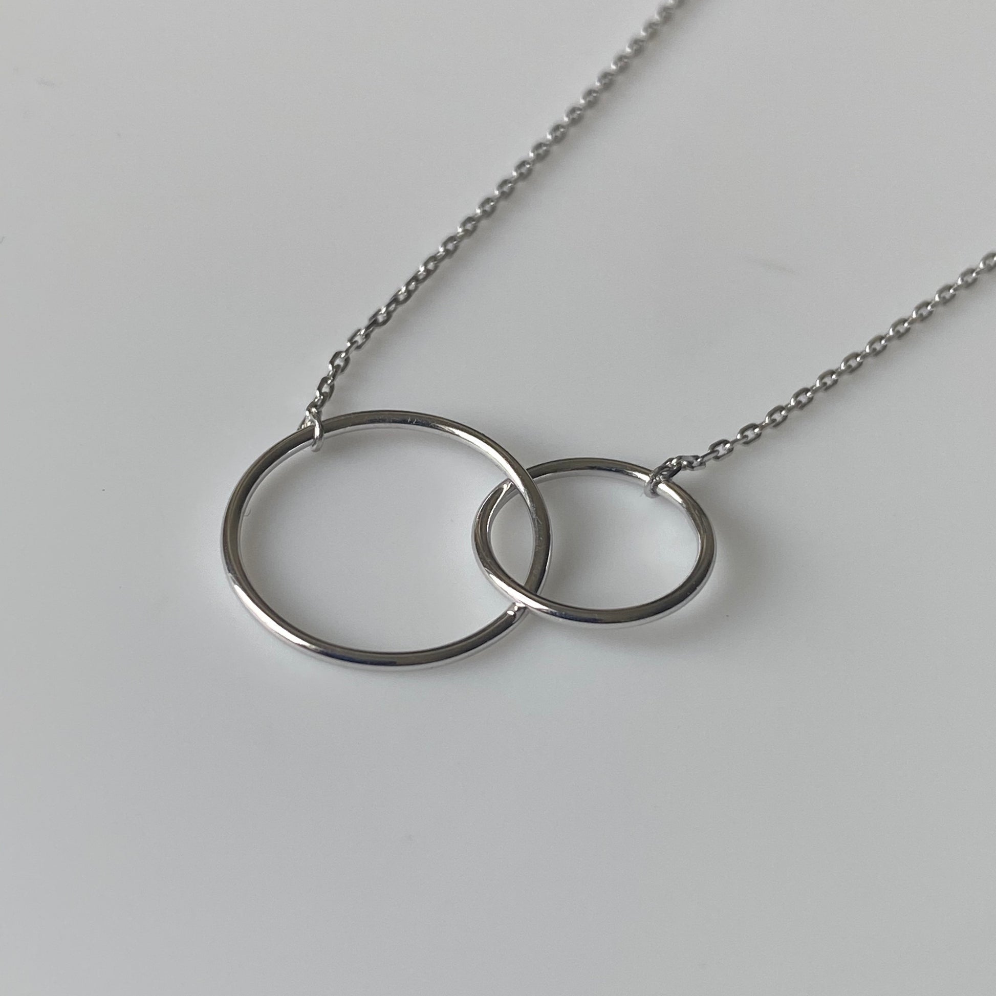 9ct White Gold Unity Necklace - John Ross Jewellers