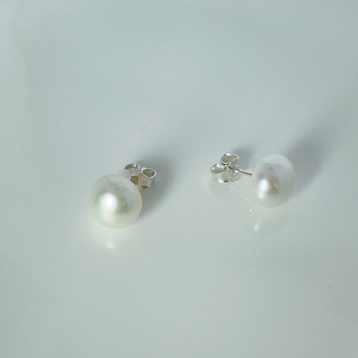 Silver Freshwater Bouton Pearl Stud Earrings | 10-10.5mm - John Ross Jewellers