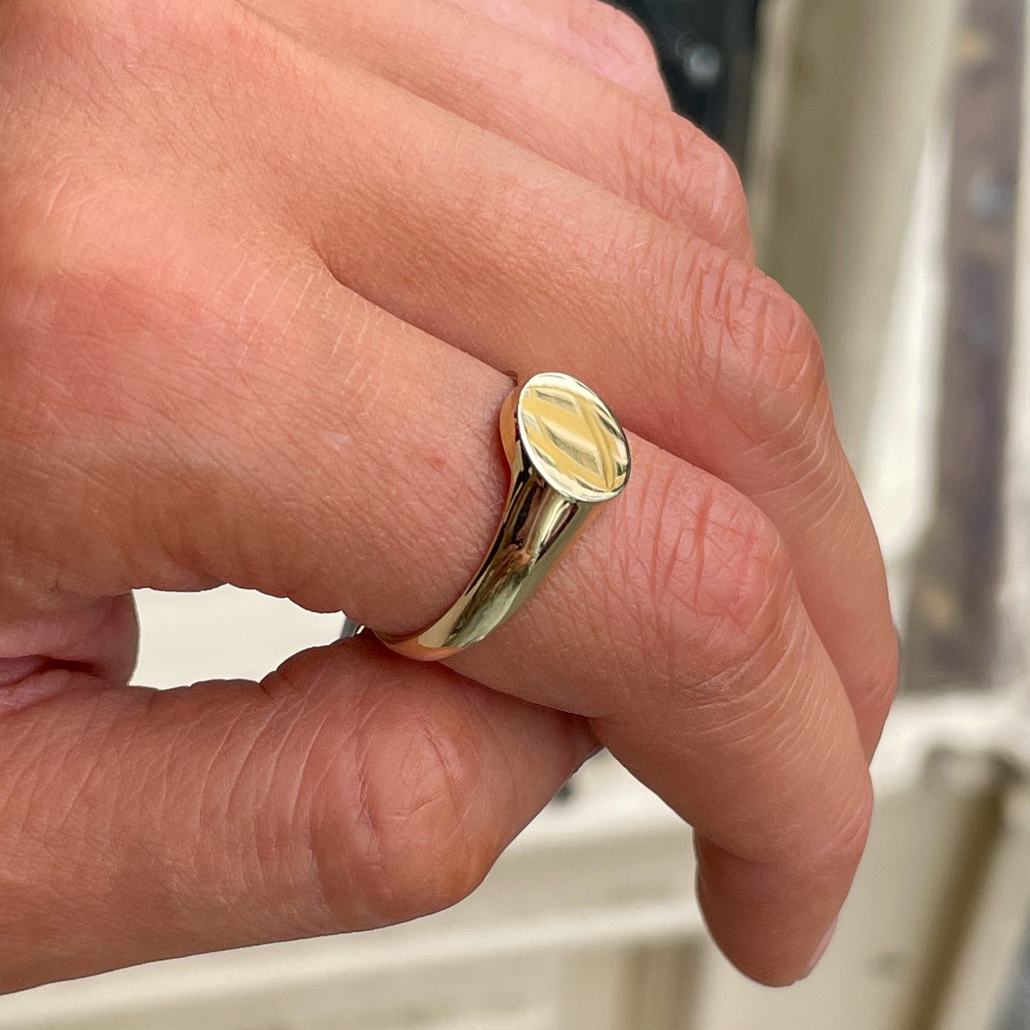 9ct Gold Plain Round Signet Ring - John Ross Jewellers